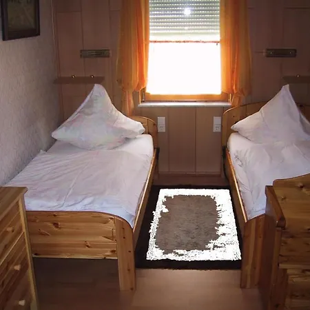 Apartment Mit Pool Und Ueberdachtem Balkon By Interhome *